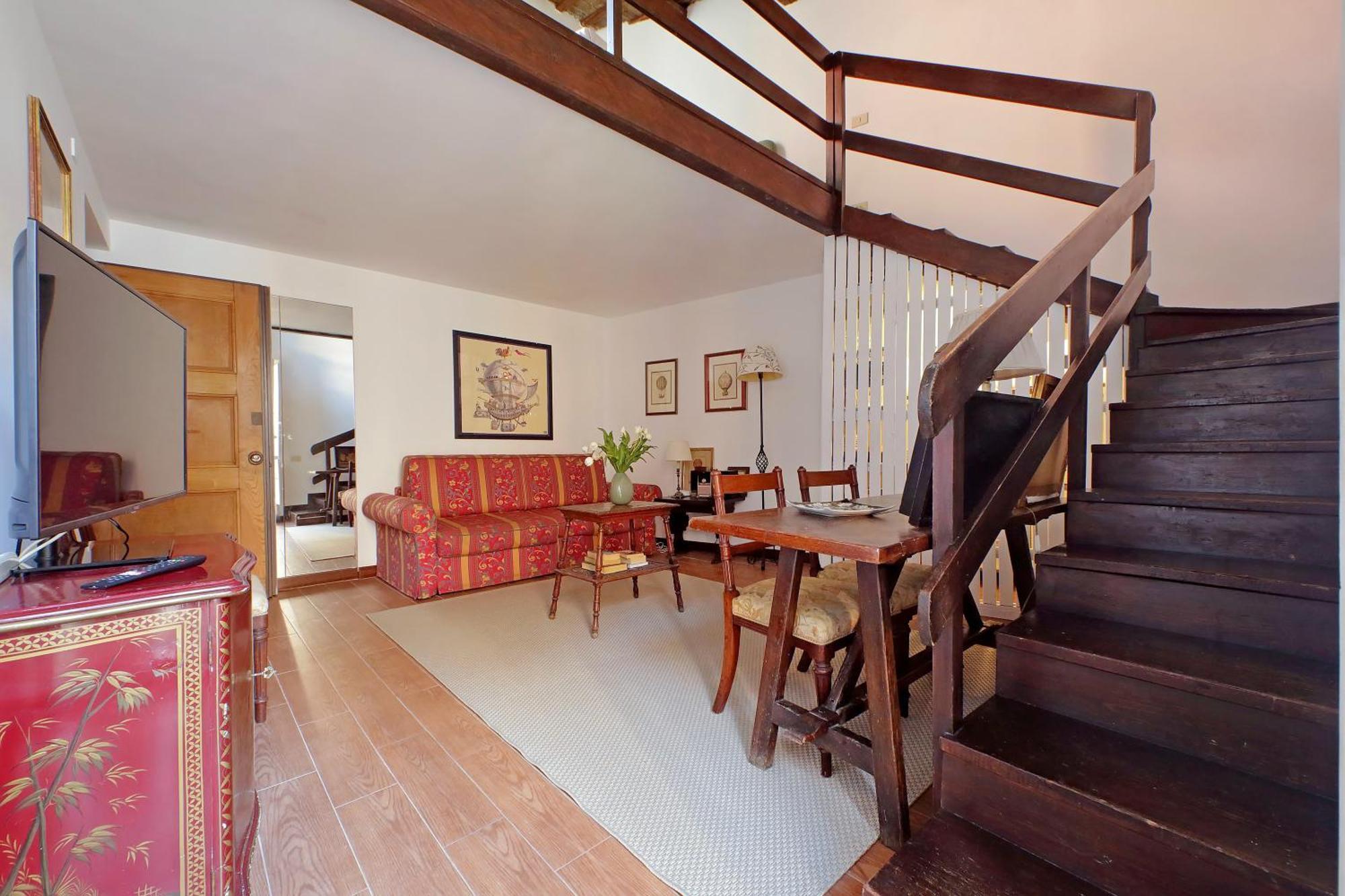 Leonina Terrace - My Extra * Rom